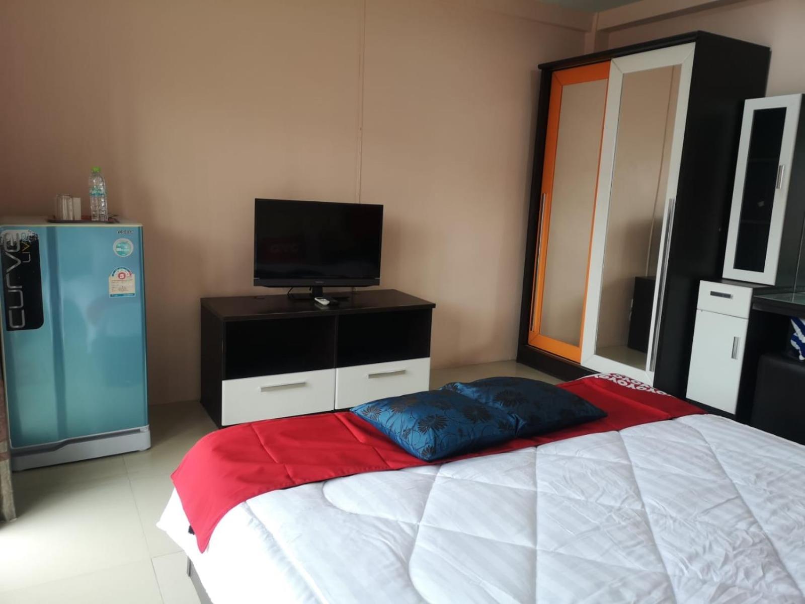 Hotel Kjs Pattaya Esterno foto