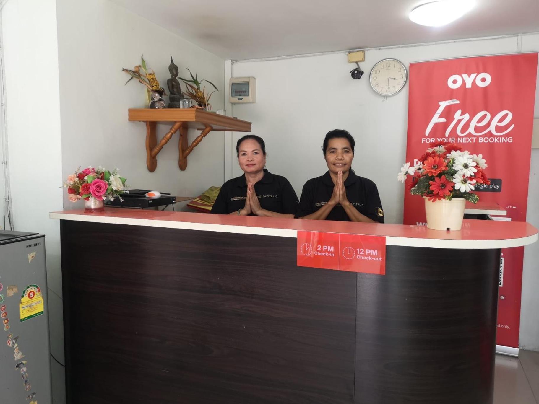 Hotel Kjs Pattaya Esterno foto