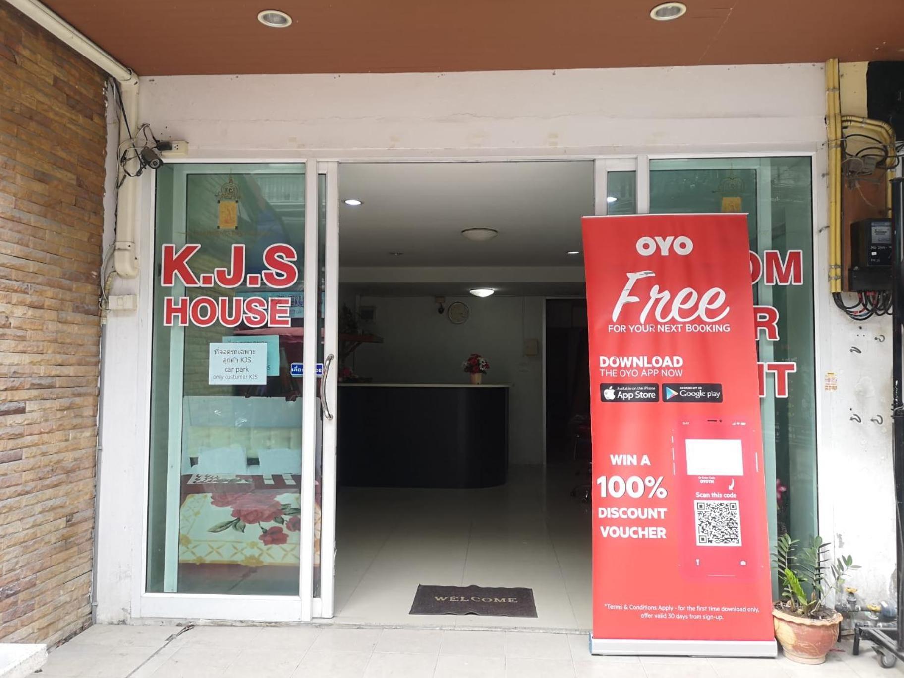 Hotel Kjs Pattaya Esterno foto